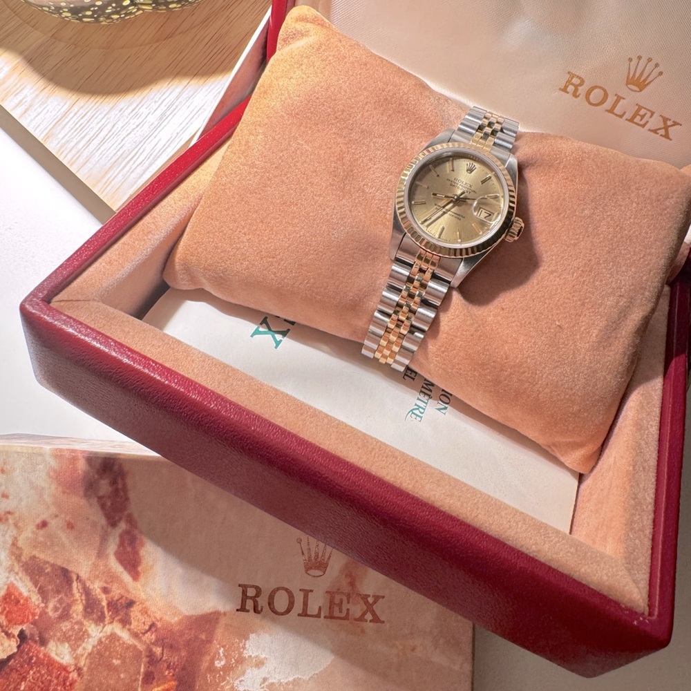 SERVICED w/ WARRANTY Rolex Lady Datejust 26 Champagne Dial Jubilee 69173